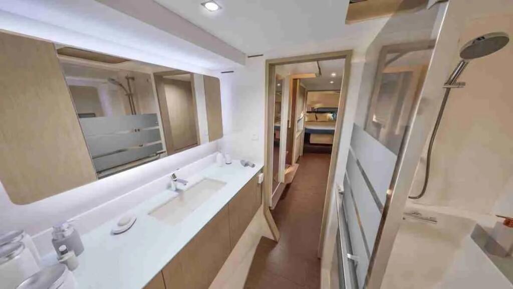 Fountaine Pajot FP 41 Quatuor 4 Sea Eagle III