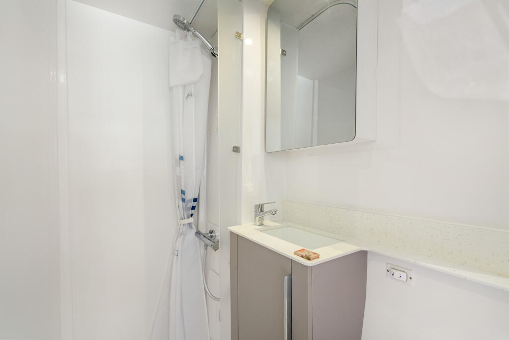 Fountaine Pajot FP 44 Maestro Serenus