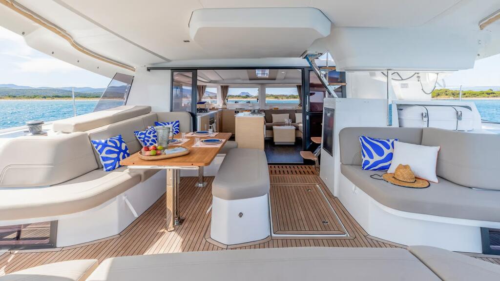 Fountaine Pajot FP 44 Maestro Ripple