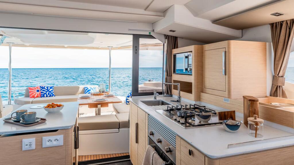 Fountaine Pajot FP 44 Maestro Ripple