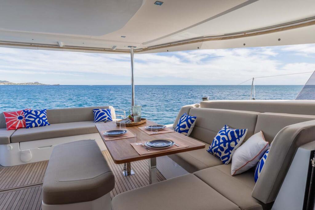 Fountaine Pajot FP 44 Quatuor Blue Escape