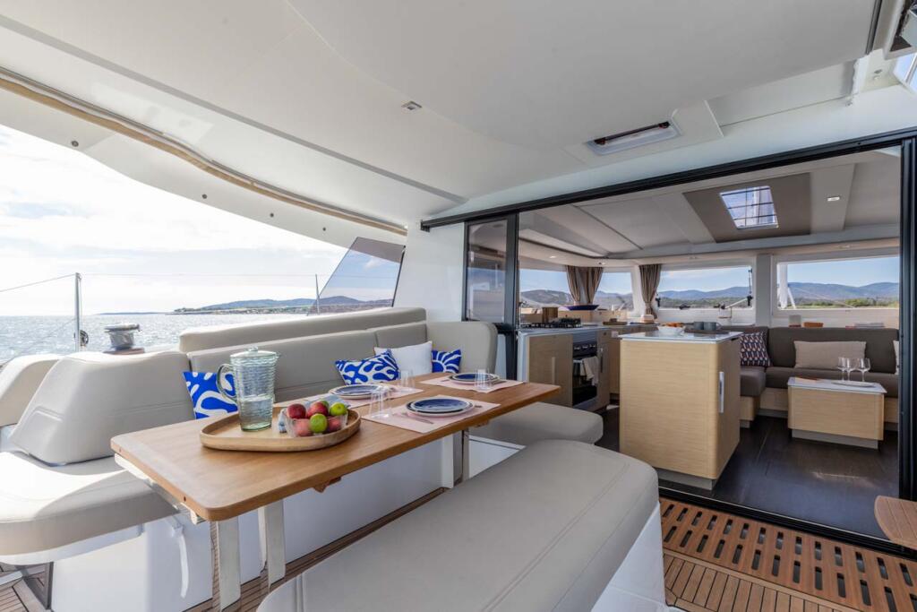 Fountaine Pajot FP 44 Quatuor Blue Escape