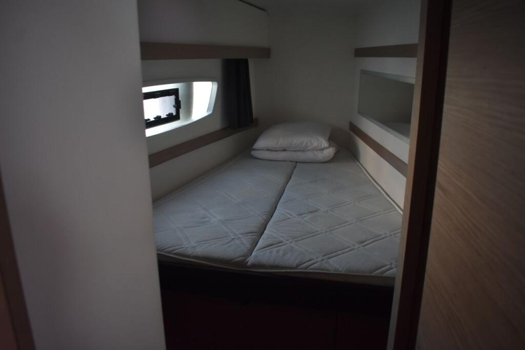 Fountaine Pajot Isla 40 SEA BREEZE 