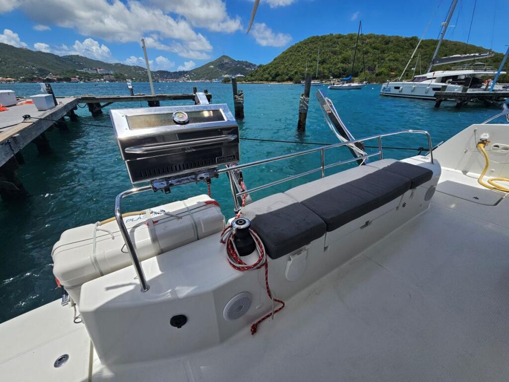 Fountaine Pajot Isla 40 Island Curtisea
