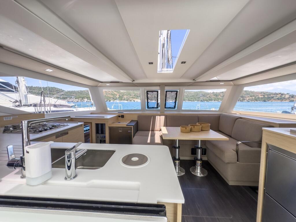 Fountaine Pajot Isla 40 Portofino