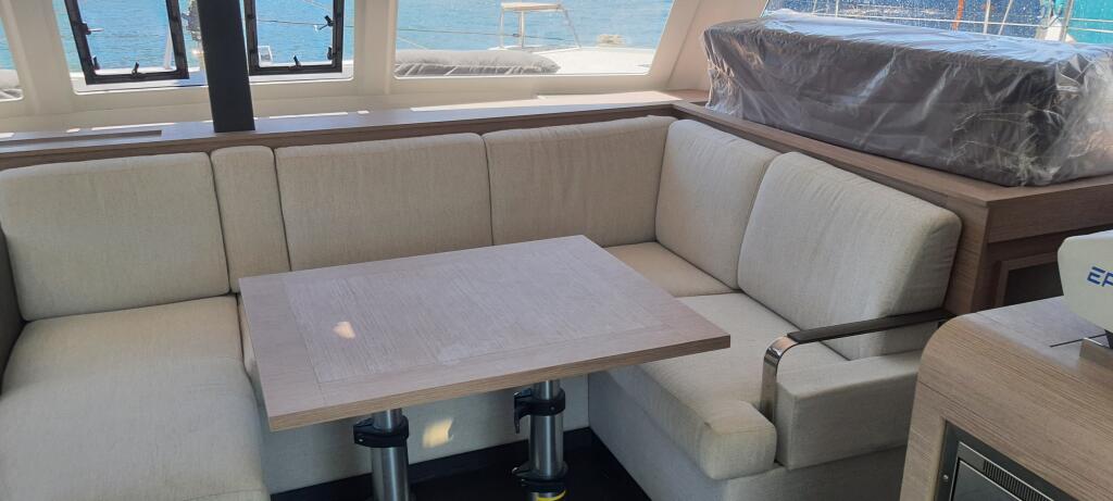 Fountaine Pajot Isla 40 Gazi