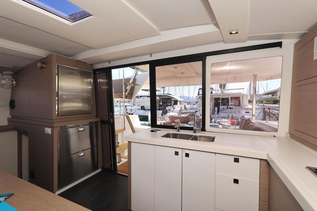 Fountaine Pajot Lucia 40 Felicitas II