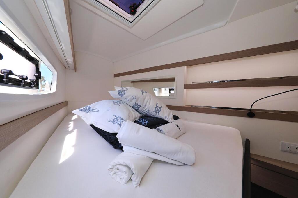 Fountaine Pajot Lucia 40 Felicitas II