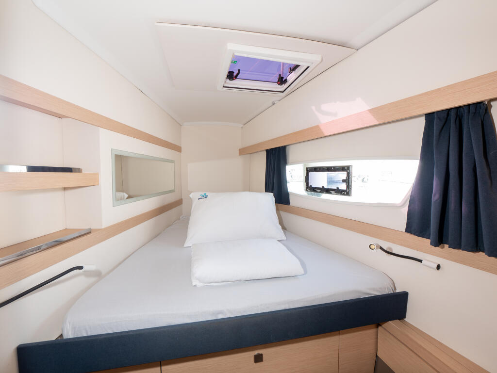Fountaine Pajot Lucia 40 Luce