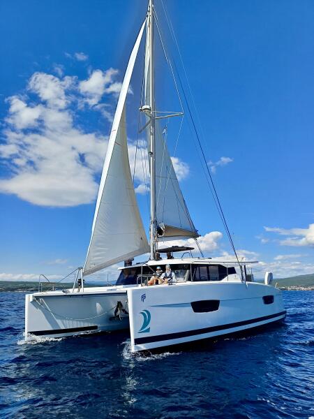 Fountaine Pajot Lucia 40 Stella Luna