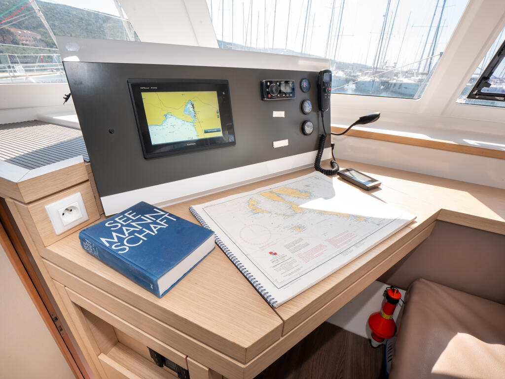 Fountaine Pajot Lucia 40 Stella Luna