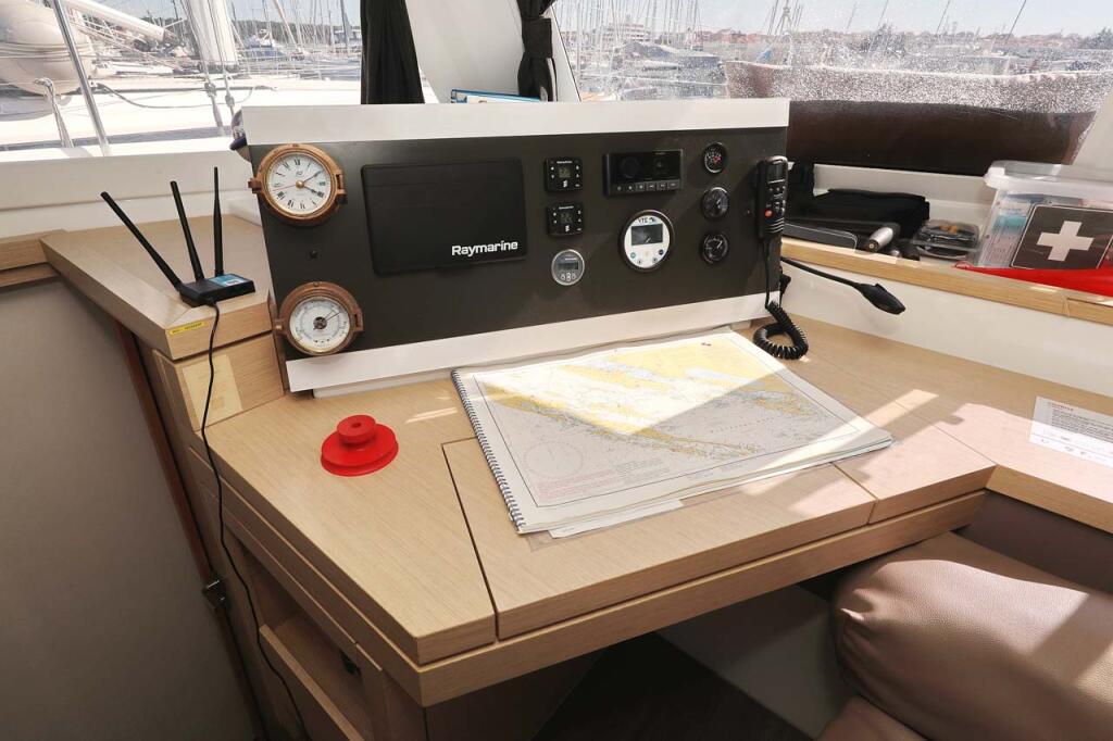 Fountaine Pajot Lucia 40 Tu Tamo 2
