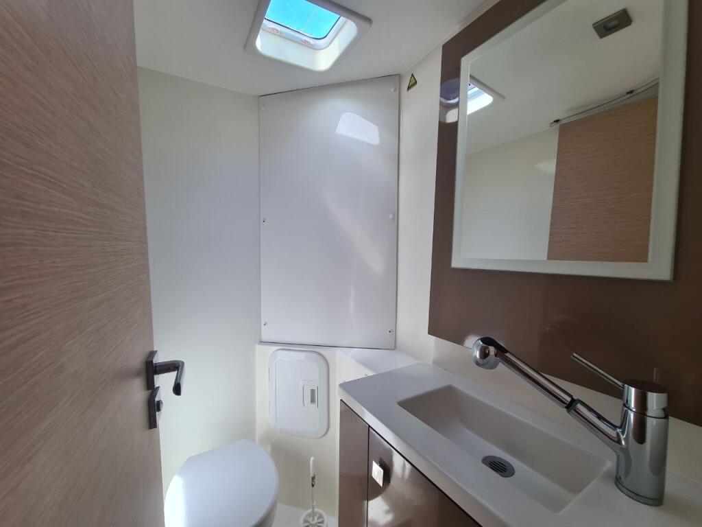 Fountaine Pajot Lucia 40 AKIALOA