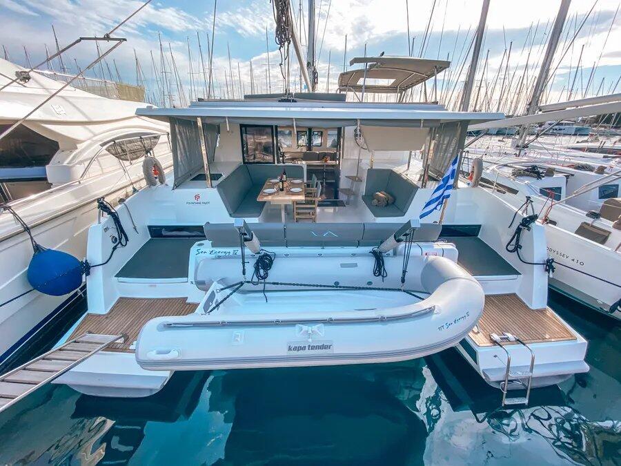 Fountaine Pajot Lucia 40 Go Earth I