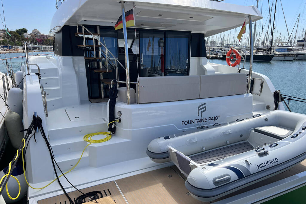 Fountaine Pajot MY6 Mamma Mia