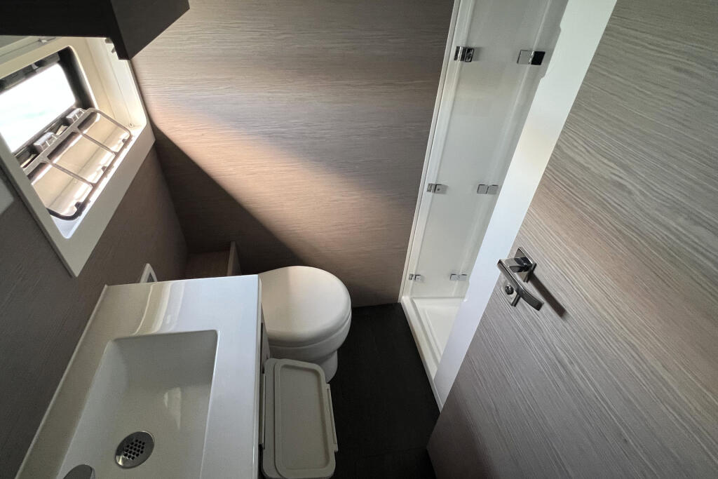 Fountaine Pajot MY6 Mamma Mia