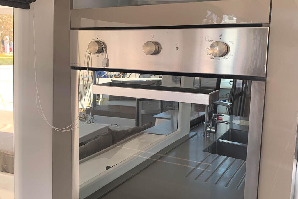 Fountaine Pajot Saba 50 Waterloo