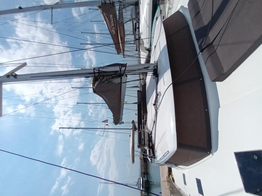 Fountaine Pajot Tanna 47 Eros