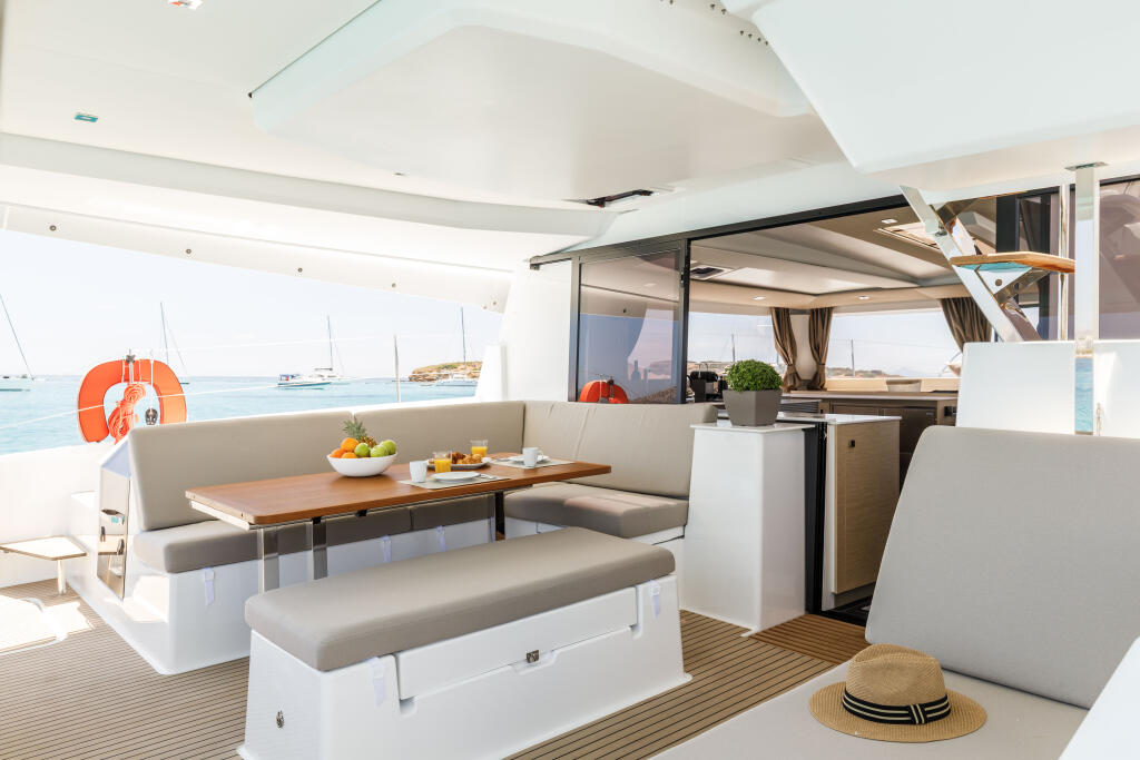 Fountaine Pajot Tanna 47 Nerida