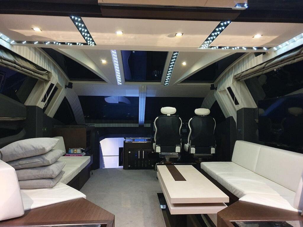 Galeon 700 Skydeck Obession Two