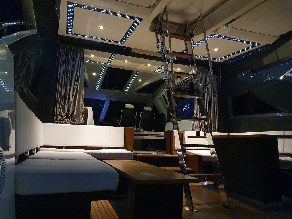 Galeon 700 Skydeck Obession Two