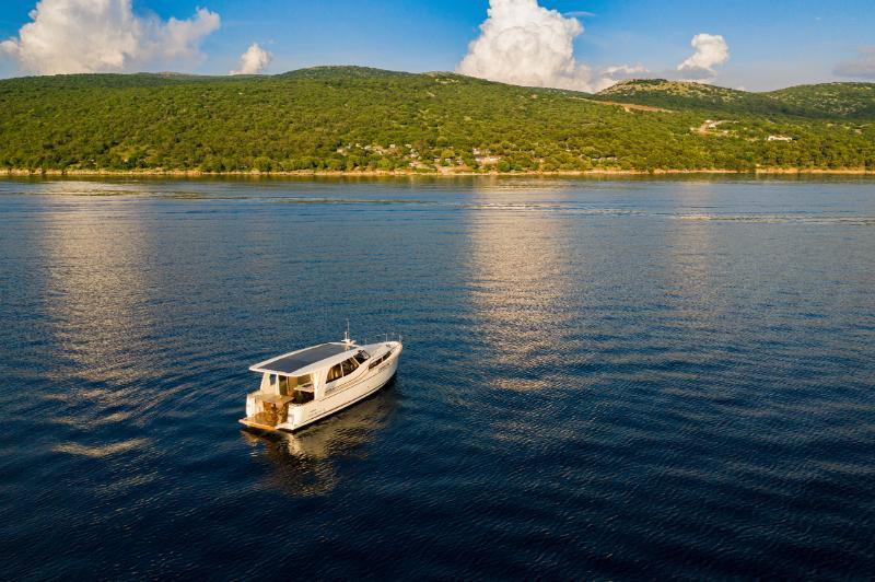 Greenline 33 Ondine