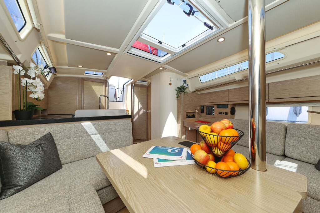 Hanse 388 Brukus
