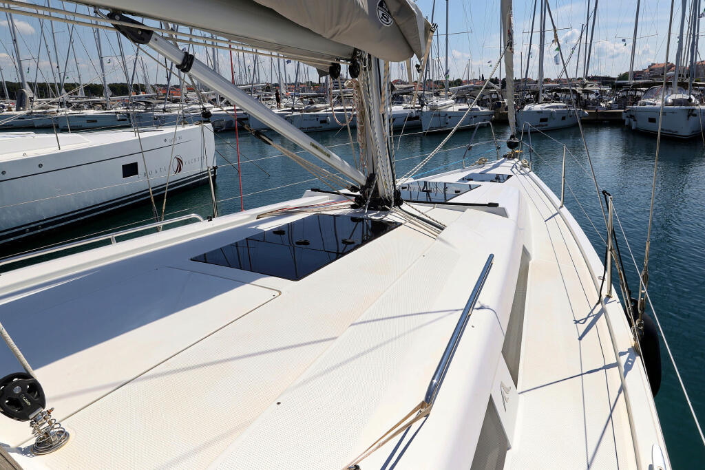 Hanse 388 Whisper