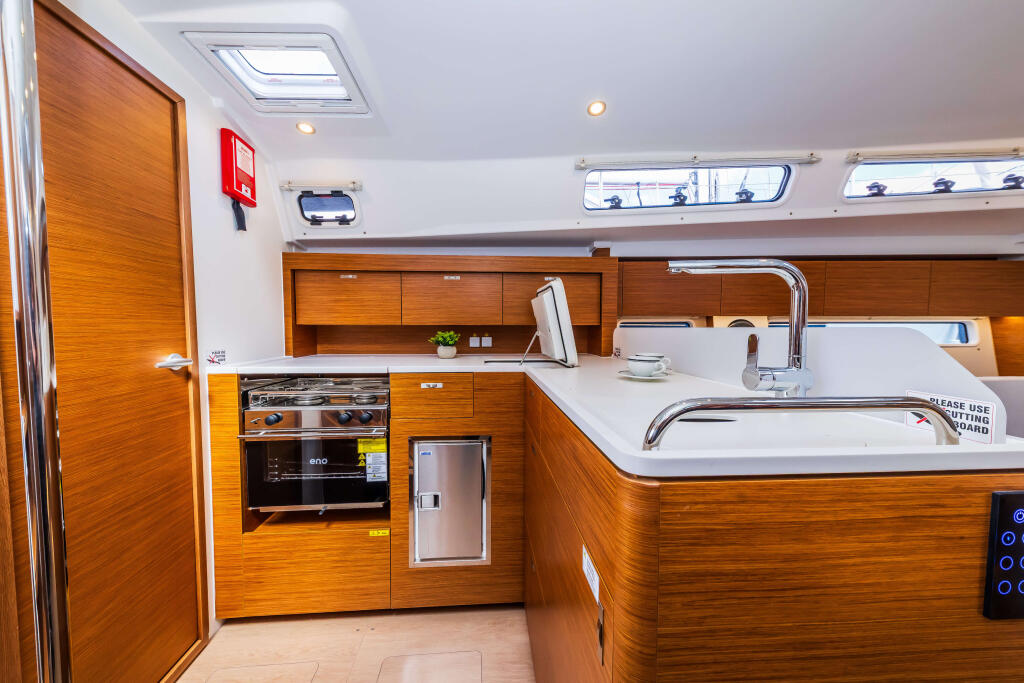 Hanse 410 Spark