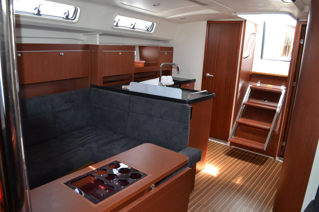 Hanse 415 Vega