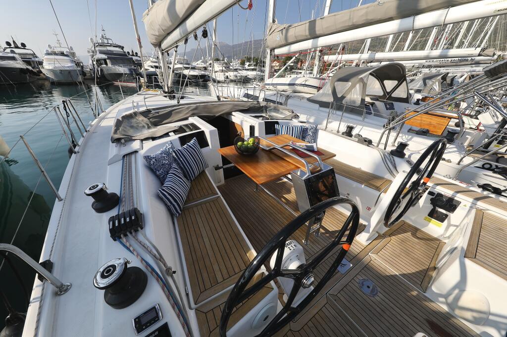 Hanse 415 take a break