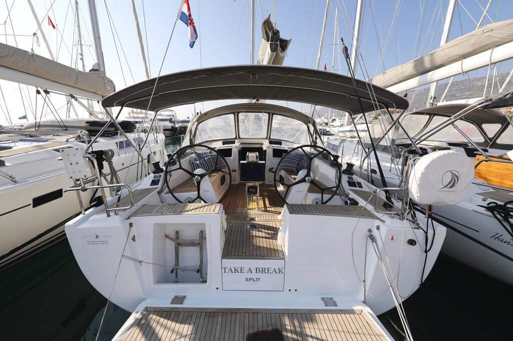 Hanse 415 take a break