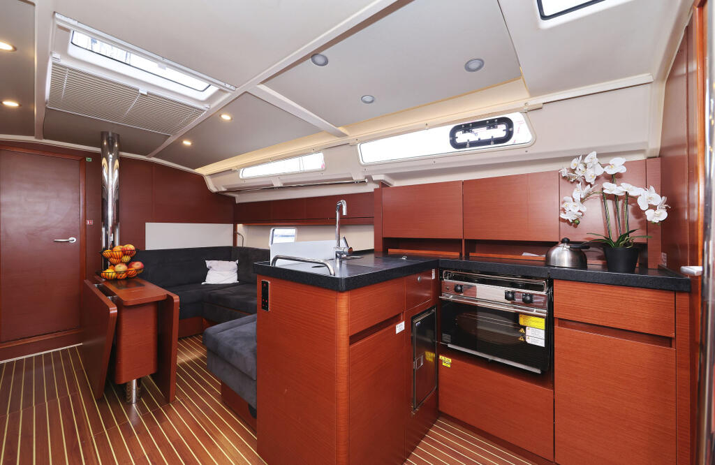 Hanse 418 Leia