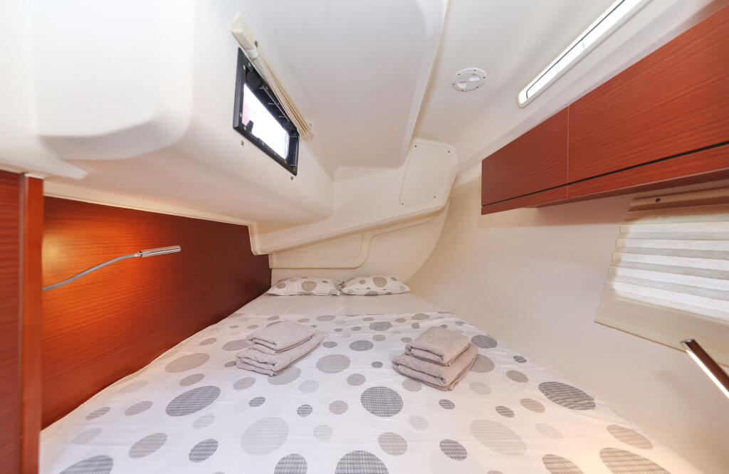 Hanse 418 Leia