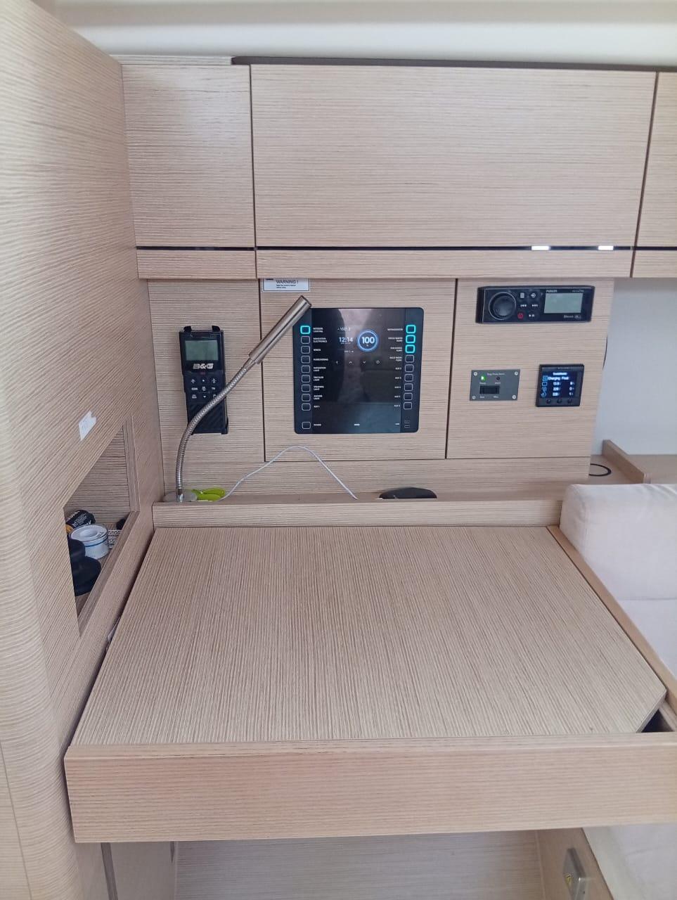 Hanse 418 Eleni