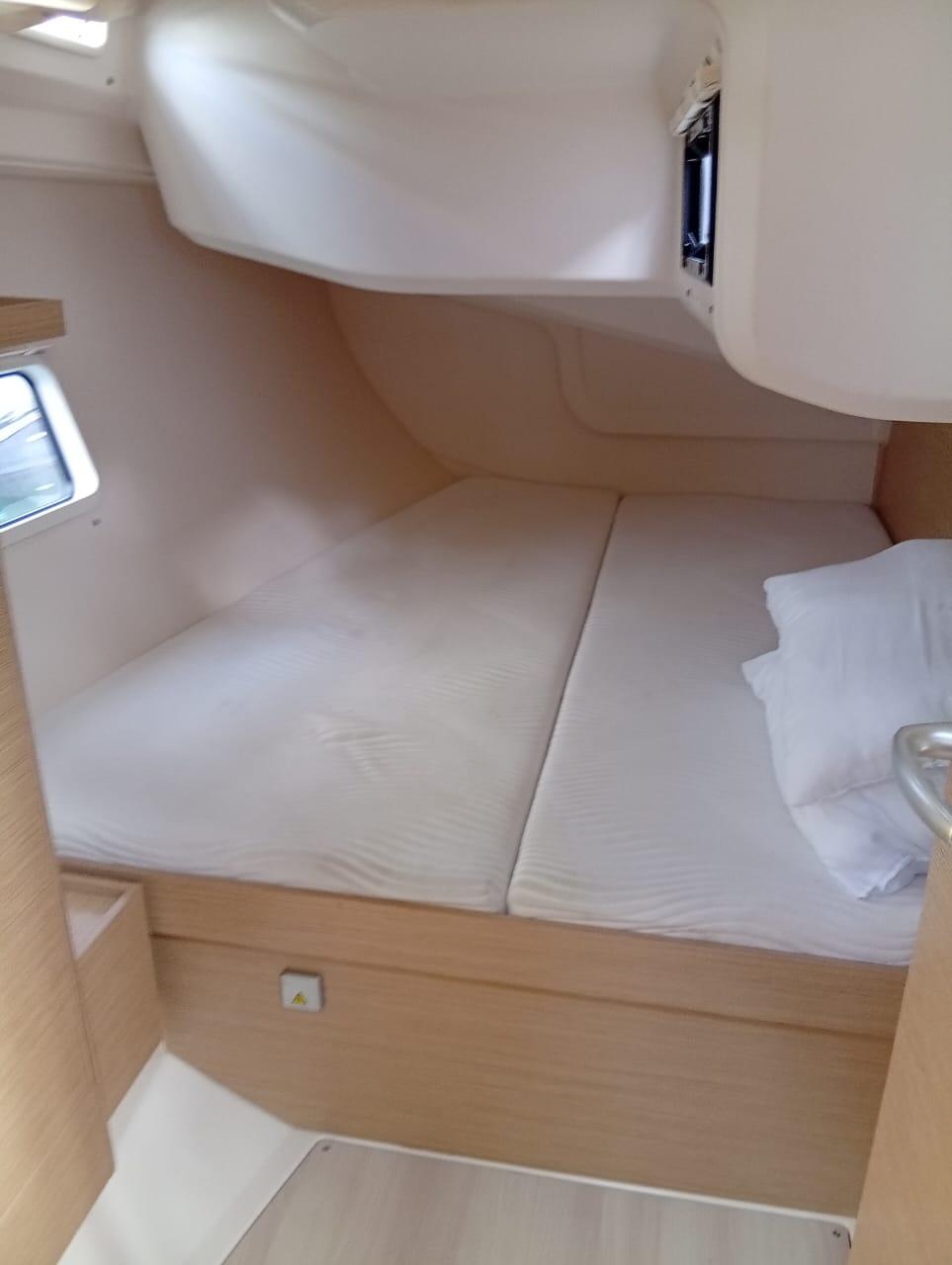 Hanse 418 Eleni
