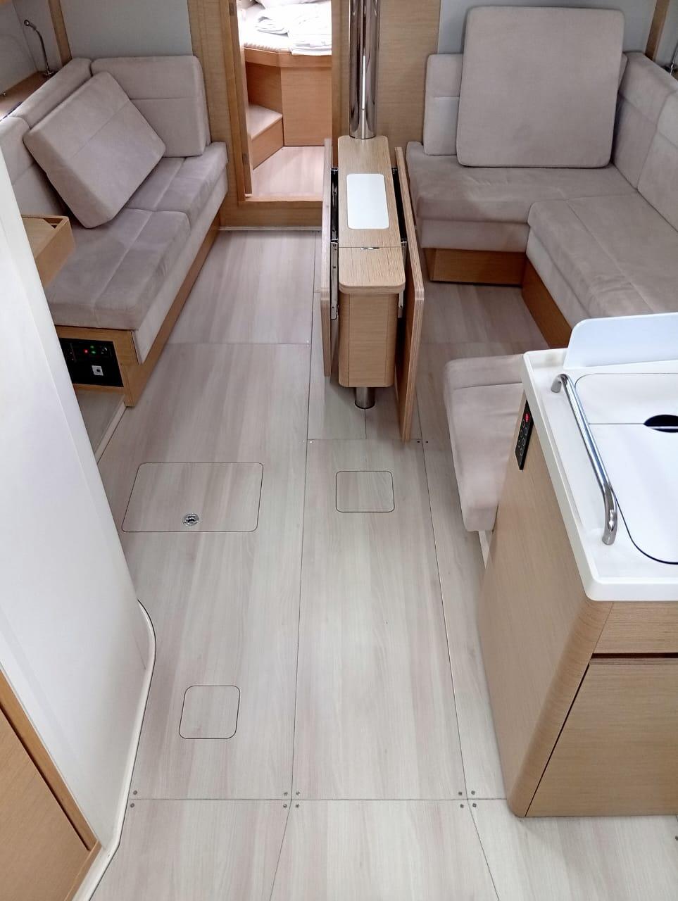 Hanse 418 Eleni