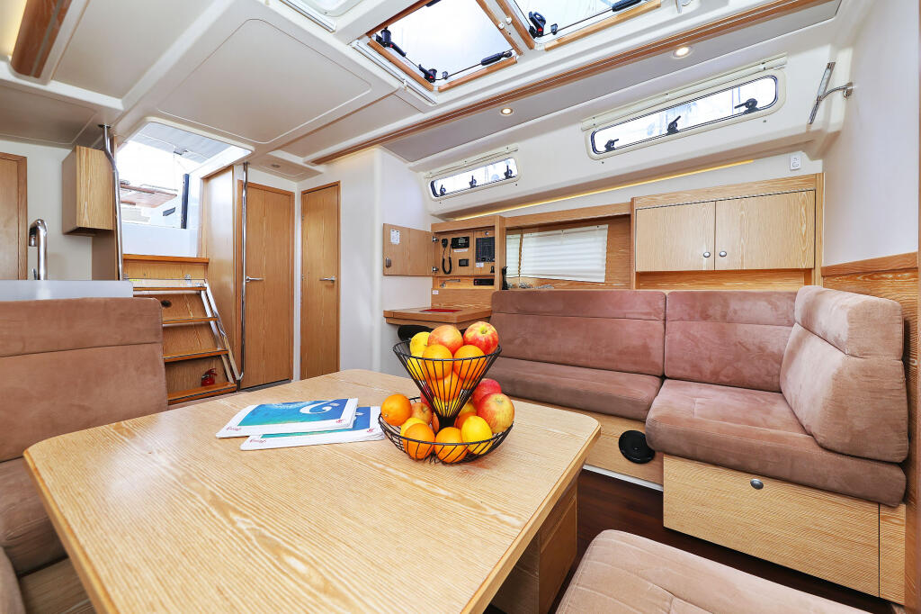 Hanse 455 Seaway