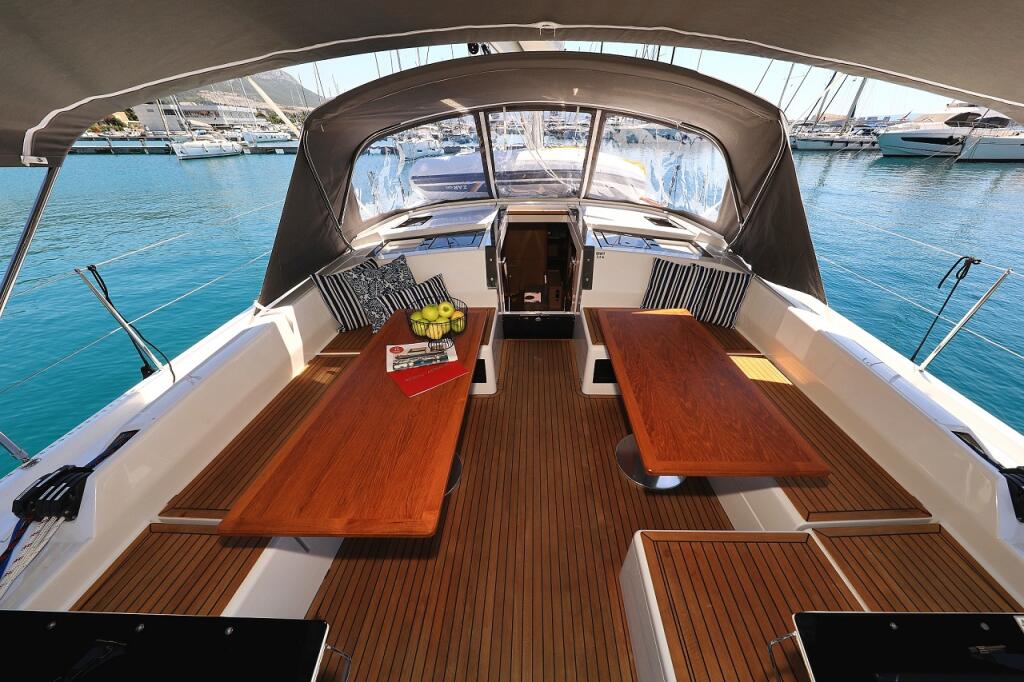 Hanse 460 Miss Moneypenny - OW