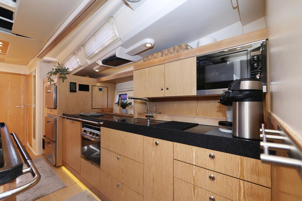 Hanse 575 Amethyst