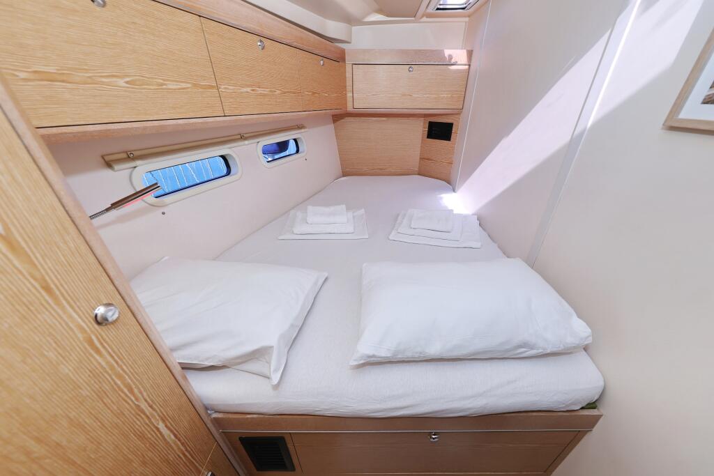 Hanse 575 Amethyst
