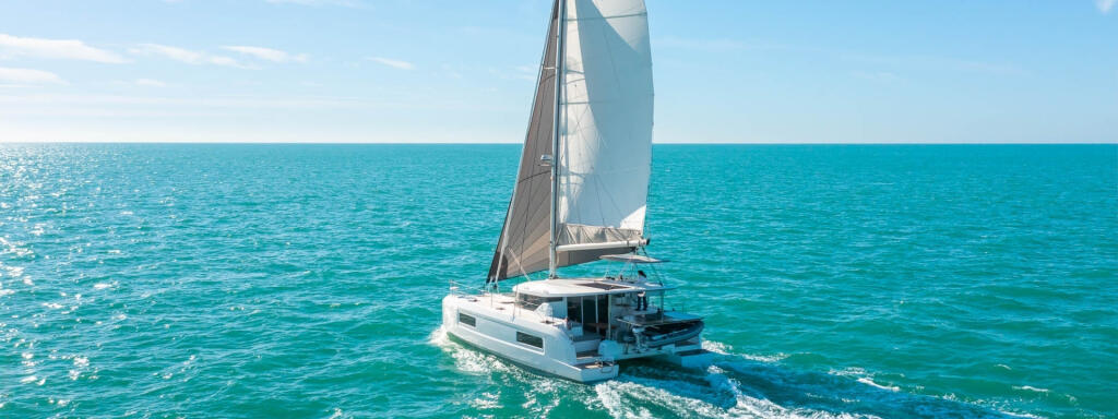 Lagoon 38 Blue Horizon