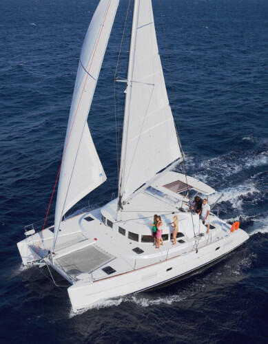 Lagoon 380 Whooper