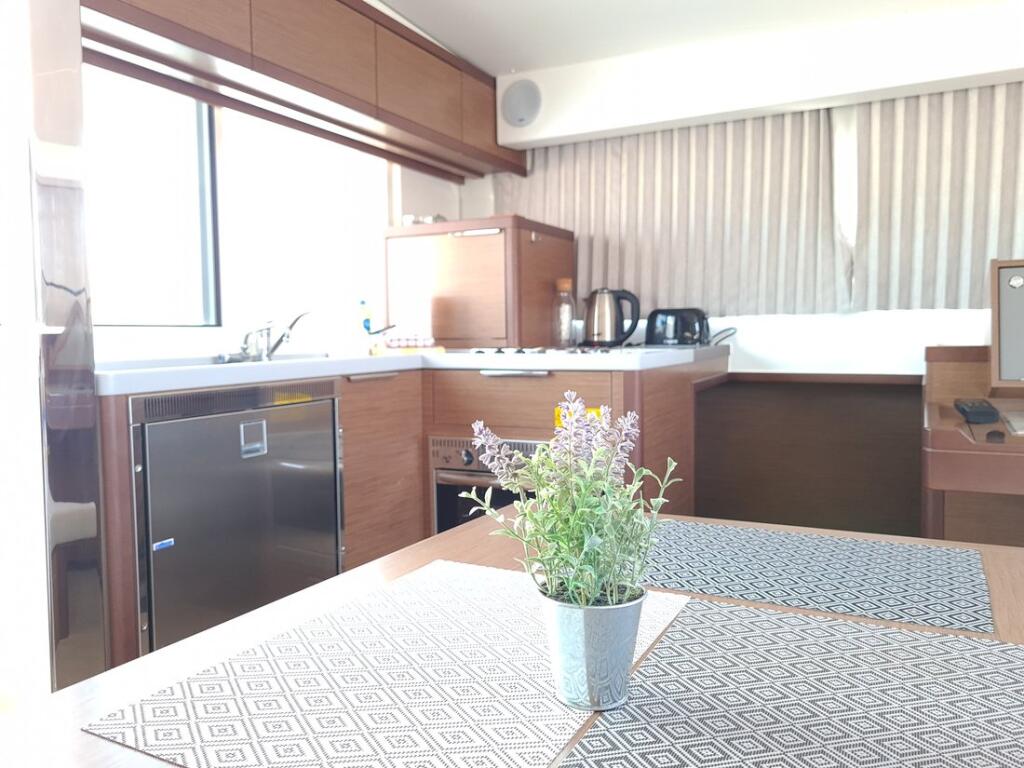 Lagoon 40 Sailing Point