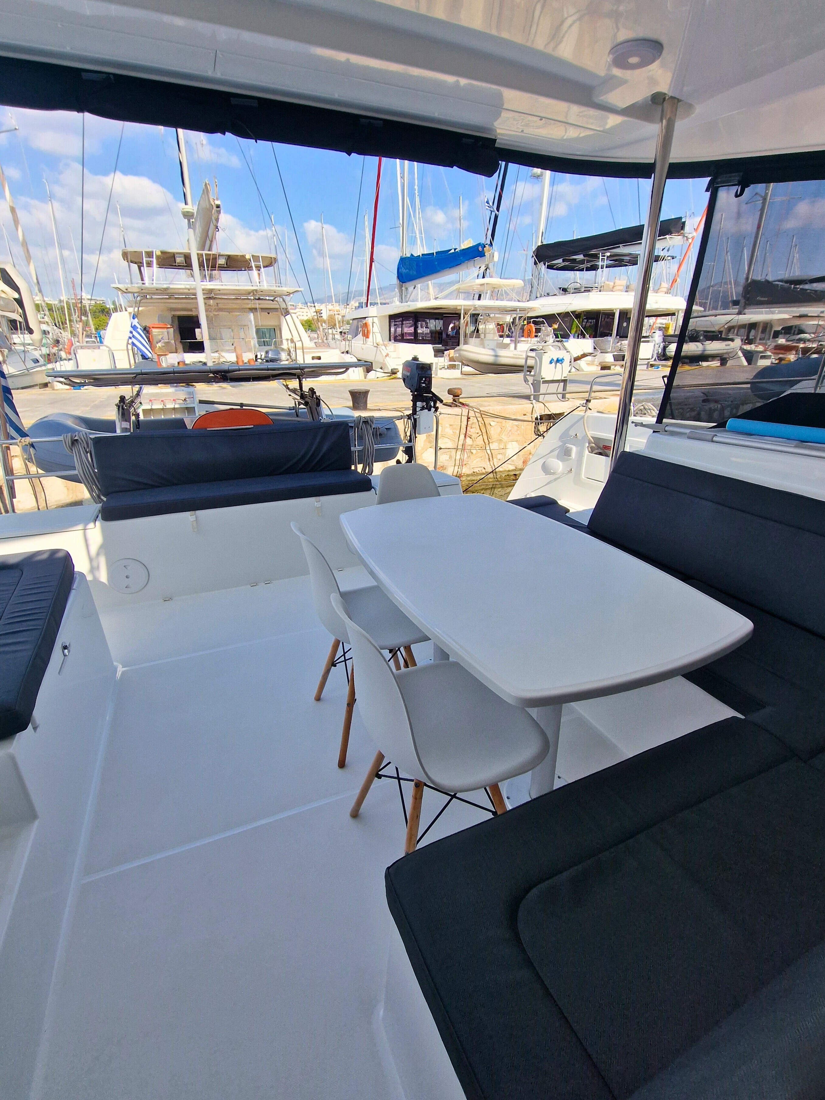 Lagoon 40 Ioli II
