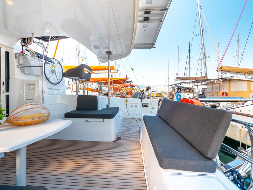 Lagoon 40 Osprey