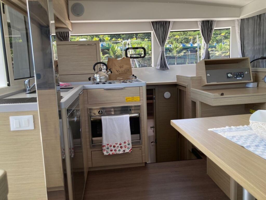 Lagoon 40 Atmosfera W
