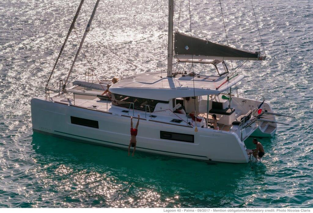 Lagoon 40 Araponga