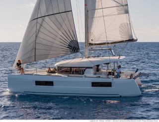 Lagoon 40 Paco