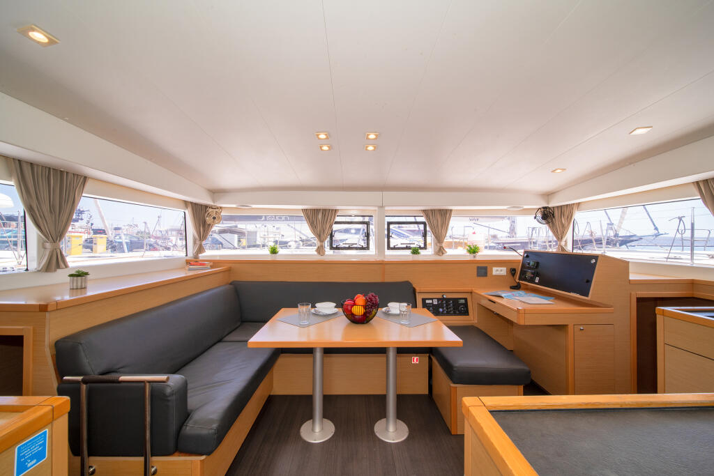 Lagoon 400 S2 Callisto